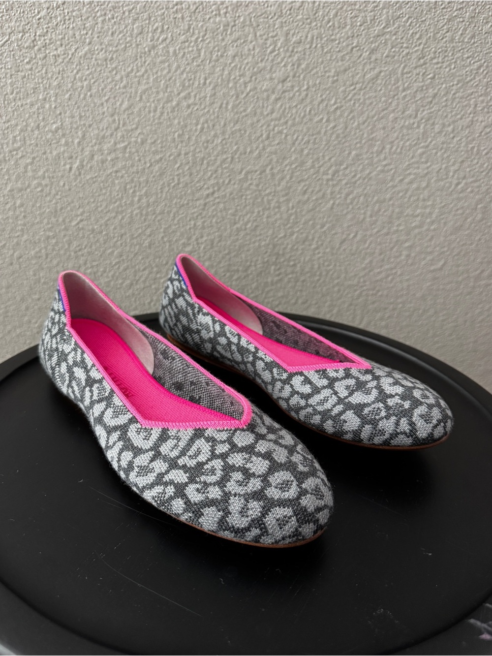 Rothy's The Merino Flat Haze Spot Grey Leopard Cheetah Pink Size 9.5